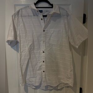 Old Navy Men’s Short-Sleeve Button-Down Shirt
